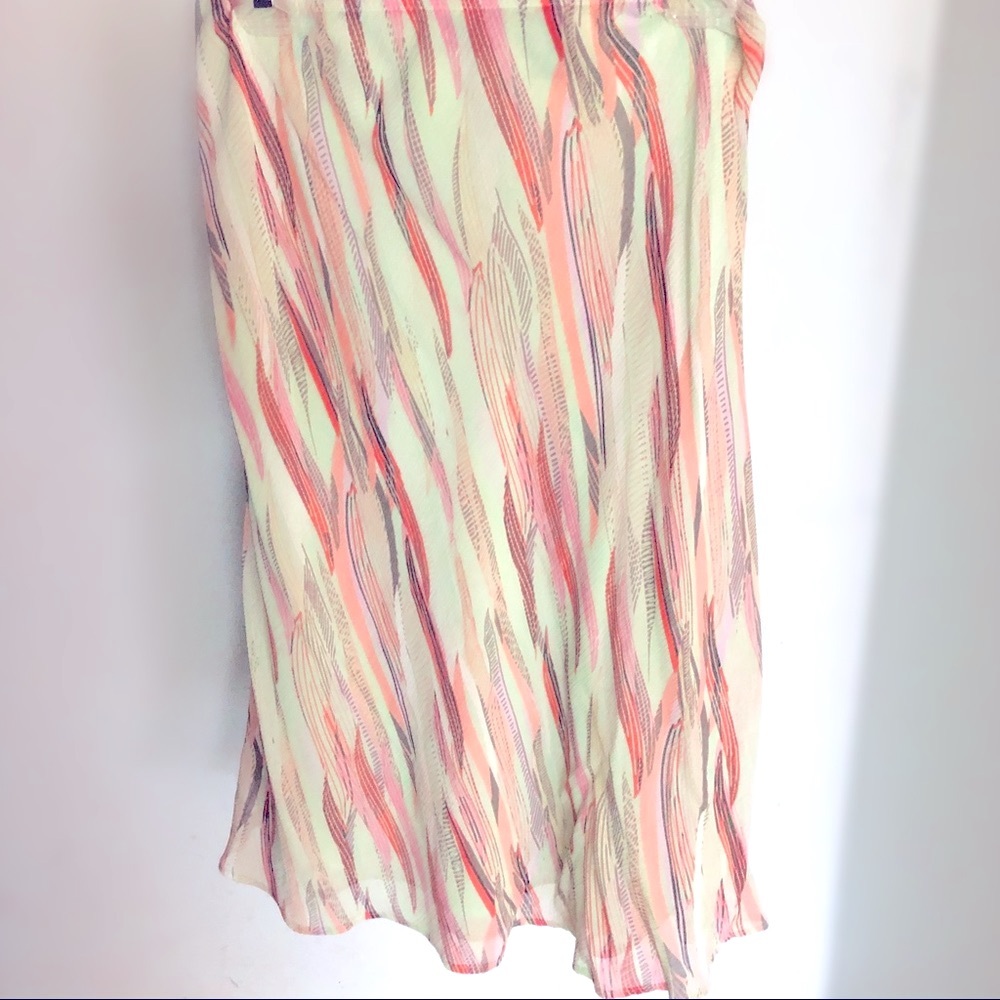 New York & Company Swirl Skirt